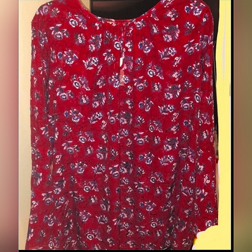 NWT Blouse with Bell Sleeves 1X